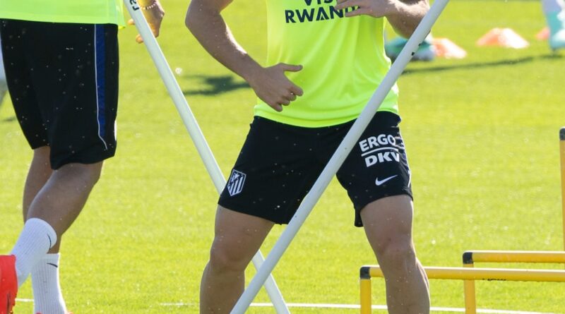 Simeone confirma que Julián Álvarez estará disponible para el clásico ante el Real Madrid