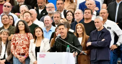 Cuenten conmigo: Kicillof se planta en la interna y busca erigirse como alternativa a Milei Cuenten conmigo: Kicillof se planta en la interna y busca erigirse como alternativa a Milei