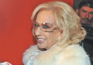 Preocupación por la salud de Mirtha Legrand tras ser reinternada: qué puede pasar Preocupación por la salud de Mirtha Legrand tras ser reinternada: qué puede pasar