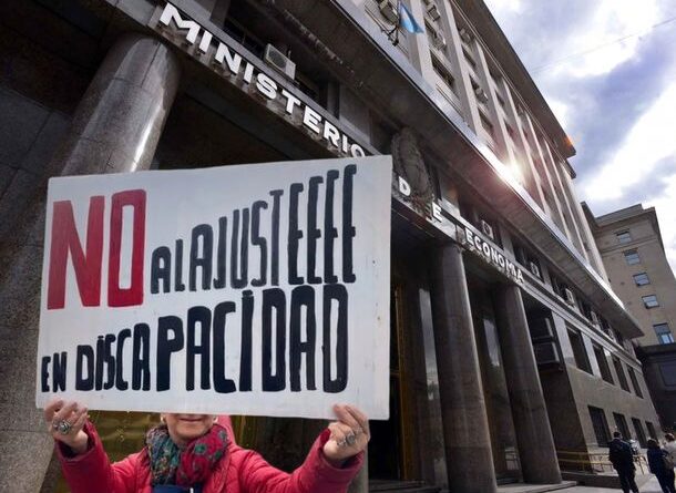 El Gobierno presentó su propuesta para destrabar el conflicto por el presupuesto de Discapacidad