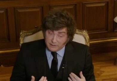 Javier Milei negó la recesión y denunció 7 intentos de golpe de Estado, además de hablar de deportar a 30 mil terroristas