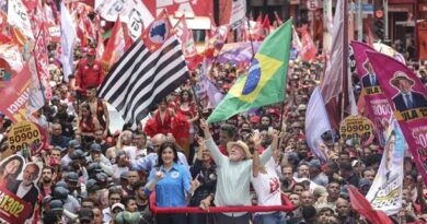 Brasil votó entre la polarización: Lula da Silva y Flávio Bolsonaro emitieron su voto