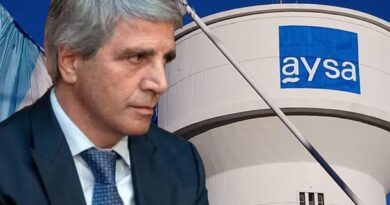AySA: dos consorcios competirán por la privatización y presentarán sus ofertas el jueves