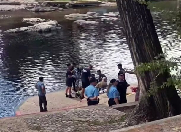 Joven de 25 años murió ahogado en el río Cosquín, Córdoba Joven de 25 años murió ahogado en el río Cosquín, Córdoba