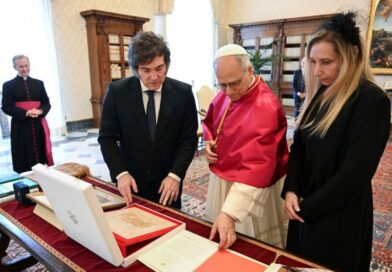 Operación de León XIV sorprende al Gobierno y a la Iglesia argentina, pero los preparativos de su visita continúan sin cambios