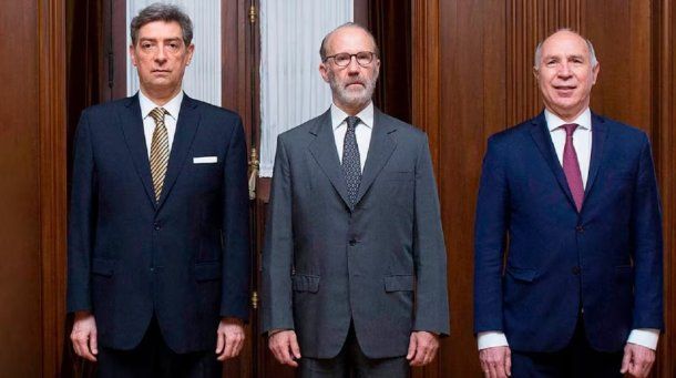 La oposición insiste en sesionar para derogar el DNU 7023 pese al fallo de la Corte