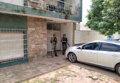 Una alerta del FBI por amenazas en ChatGPT destapó un plan de tiroteos contra escuelas de Chaco