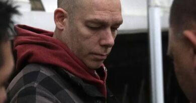 Un hombre murió cuando la policía iba a detenerlo por una denuncia de presunto abuso sexual
