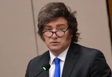 La confianza en el Gobierno aumentó levemente en octubre, pero continúa estancada